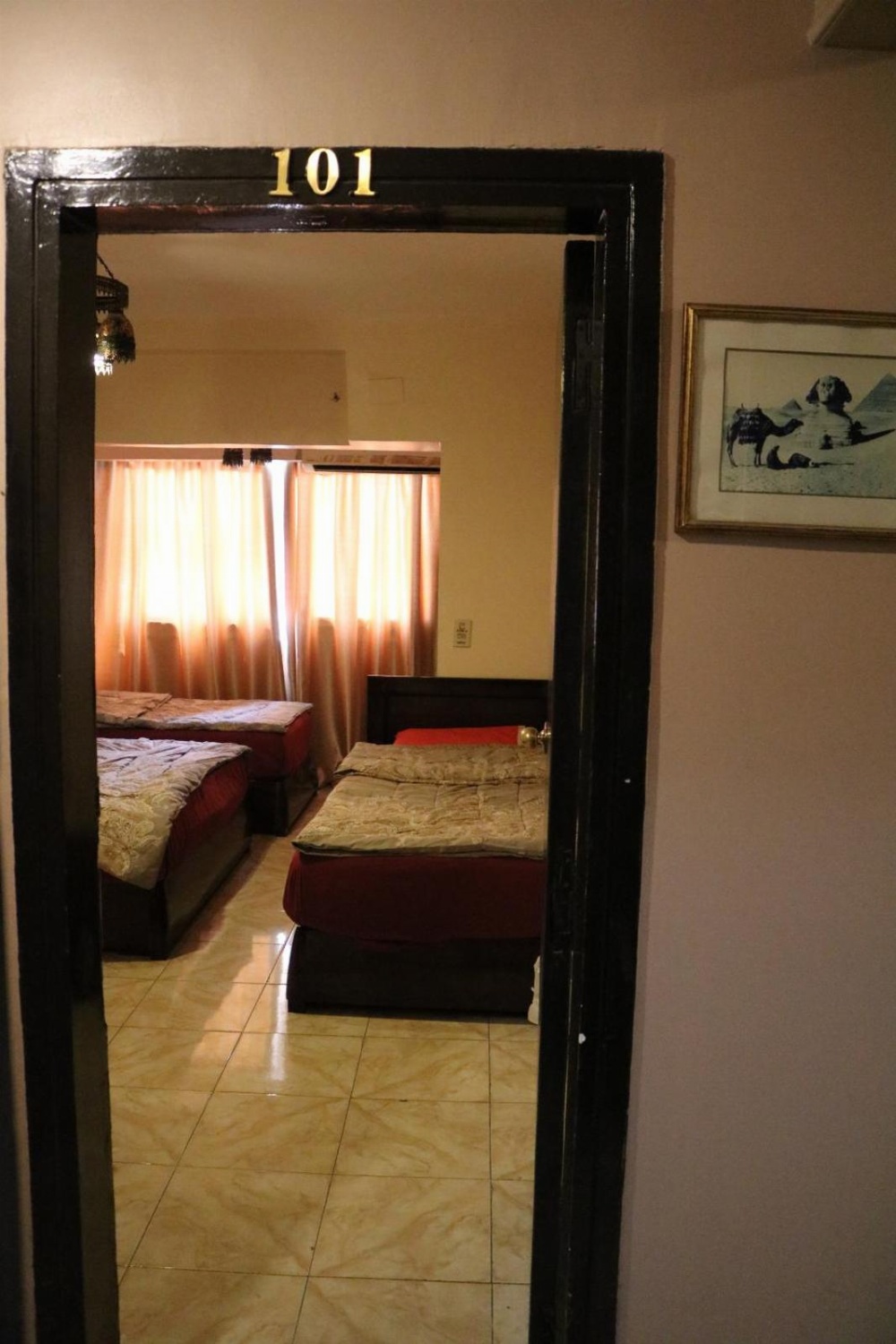 Wake Up! Cairo Hostel